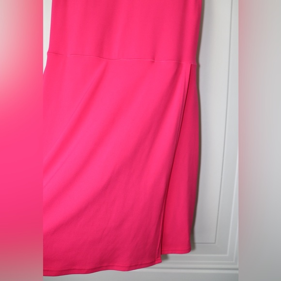 OFFLINE by AERIE Real Me Hugger Tennis Dress with Built-in Shorts Size M - Picture 3 of 12